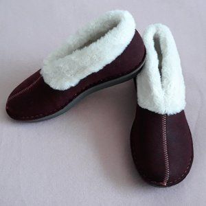 Clarks Womens' Step Flow Low Slippers, Maroon, NWOT, Sz 9M